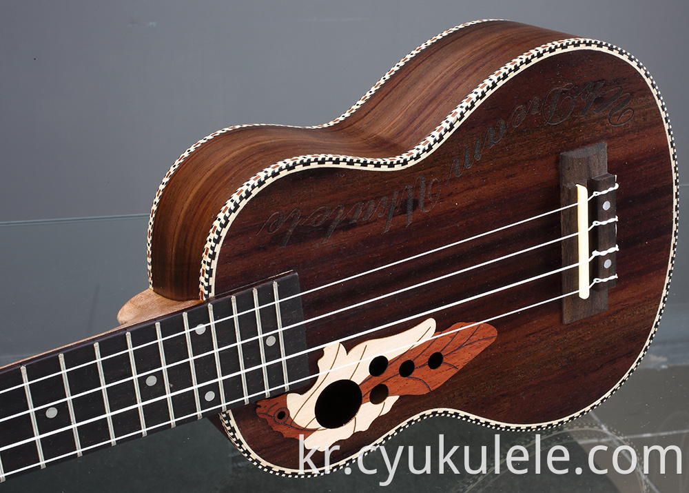 ukulele14